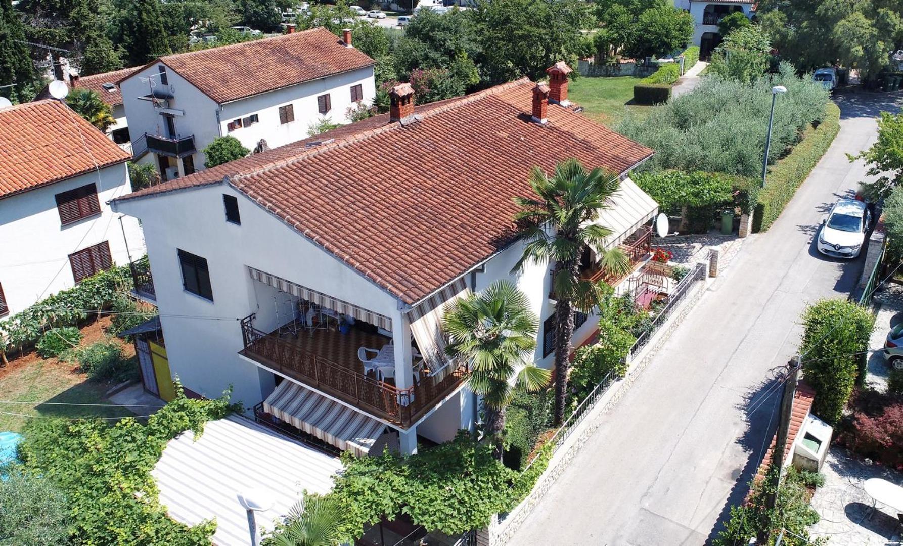 Apartment Complex Nevia Porec Bagian luar foto